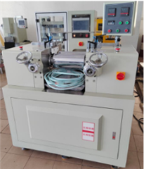 ZKLJ-300D电热水冷橡胶小型开炼机