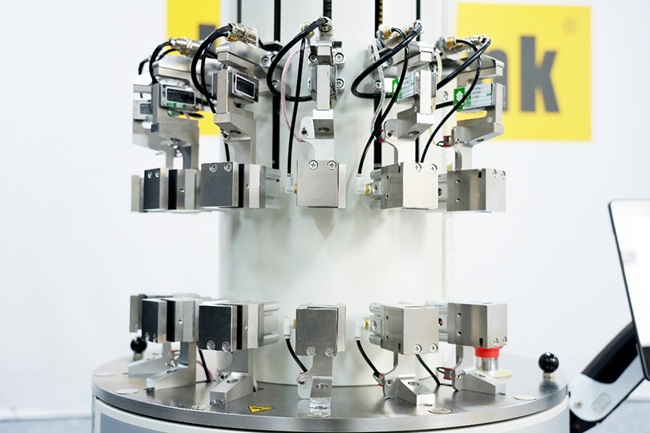 C610G-1-650.jpg Labthink新品上市 | C610G六工位智能電子拉力試驗機