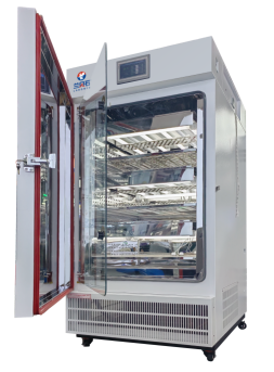 藥品強光穩(wěn)定性試驗箱