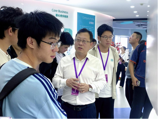 清华大学精密仪器系&ldquo;仪心工程&middot;南京&rdquo;工程博士生论坛 与会师生走访我司